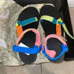Teva Pastel Sandals Size 11 women’s